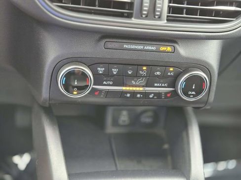 Used 2024 Ford Escape Active image 24