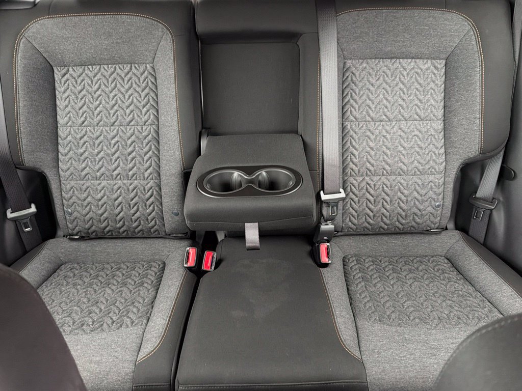 Used 2023 Chevrolet Equinox LT FWD image 34