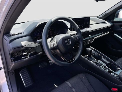 Certified 2025 Honda Accord Sport image 10