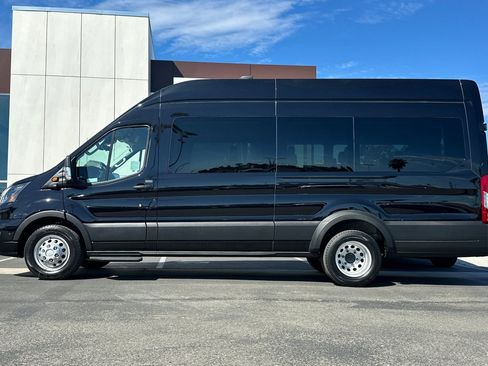 New 2026 Ford Transit 350 148 High Roof Extended Wagon RWD image 6