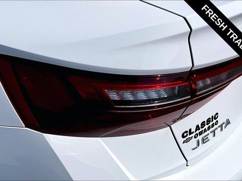 Used 2022 Volkswagen Jetta S FWD image 21