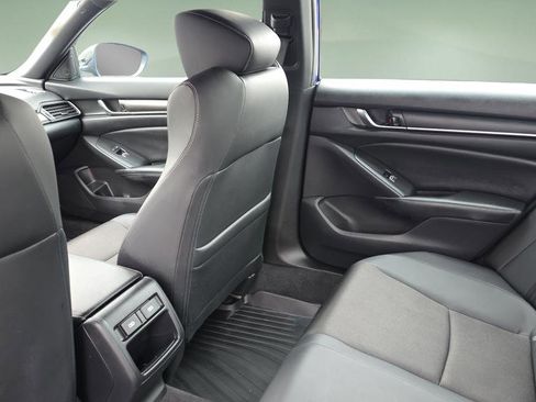 Used 2022 Honda Accord Sport image 15