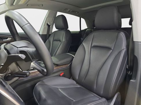 Certified 2023 Audi Q8 Premium Plus AWD/4WD image 18