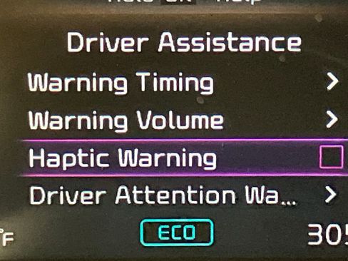 Used 2024 Kia Carnival LX image 8