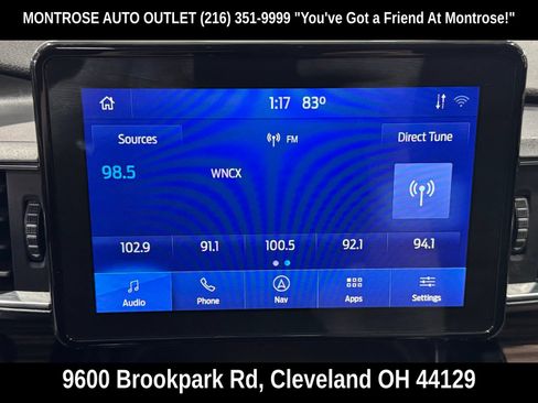 Used 2021 Ford Explorer Limited w/ Equipment Group 301A AWD/4WD image 30