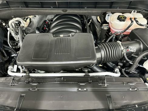 Used 2026 Chevrolet Tahoe LS w/ LPO, Dark Essentials Package RWD image 31