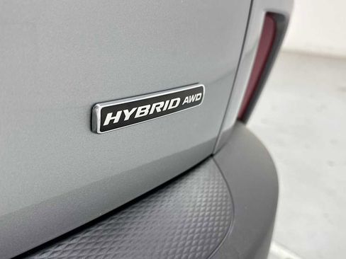 Used 2021 Ford Escape Titanium image 28