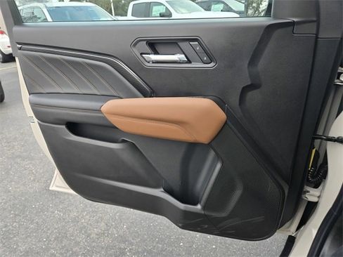 New 2026 GMC Canyon AT4 image 23