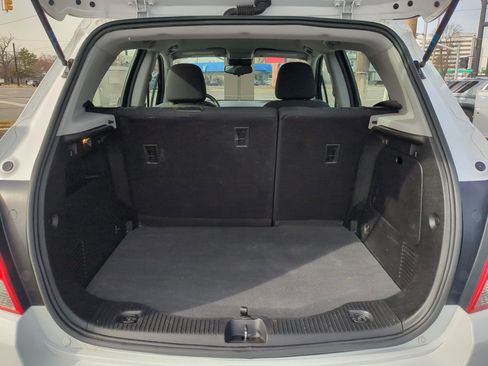 Used 2017 Chevrolet Trax LS image 29