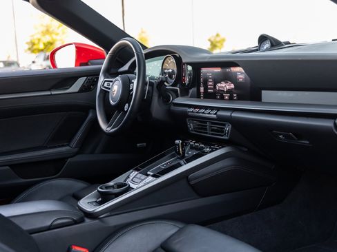 Certified 2020 Porsche 911 Carrera S image 41