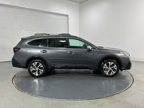 Used 2020 Subaru Outback Touring image 37