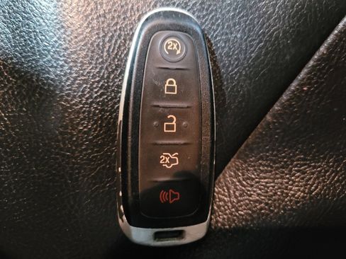 Used 2017 Ford Flex SEL w/ Equipment Group 202A FWD image 32