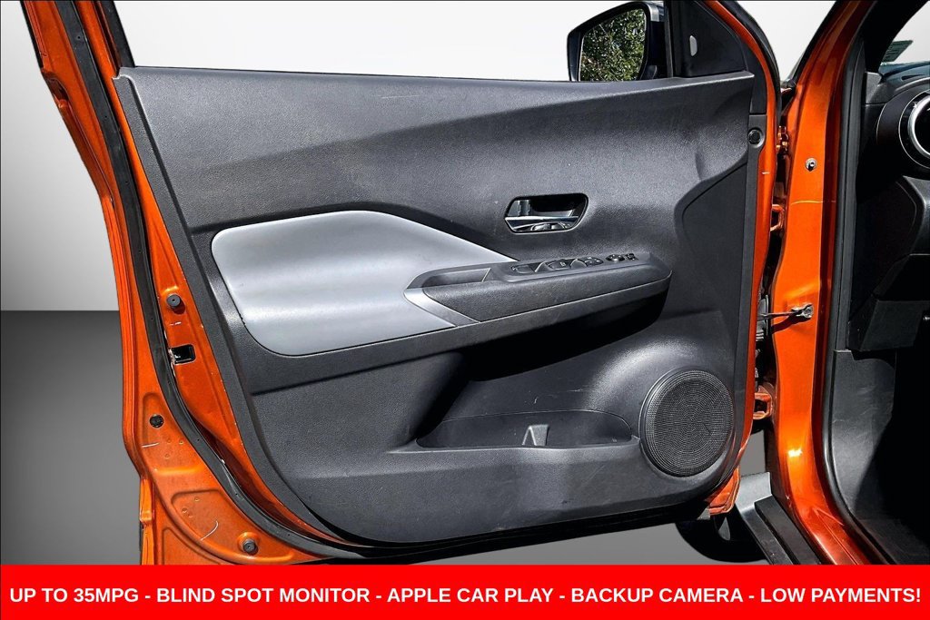 Used 2023 Nissan Kicks SR w/ SR Premium Package FWD image 23