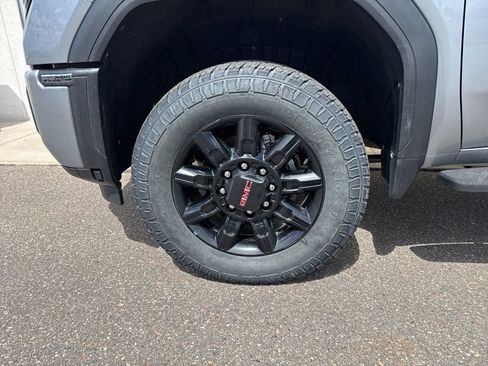 Used 2025 GMC Sierra 3500 AT4 w/ AT4 Premium Plus Package AWD/4WD image 6