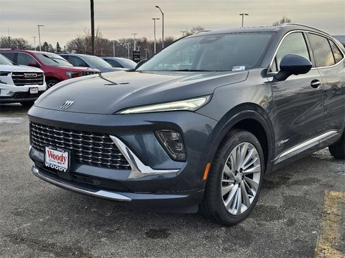 New 2026 Buick Envision Avenir image 10