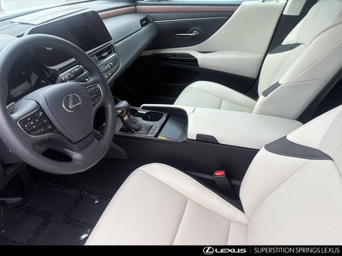 Certified 2025 Lexus ES 300h w/ Premium Package FWD image 7