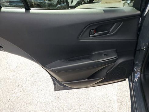 New 2026 Toyota Prius Plug-In Hybrid image 8