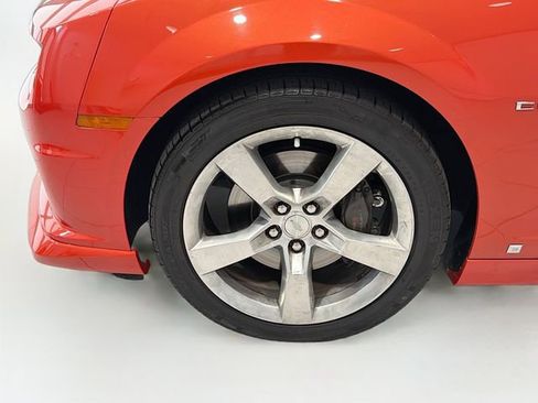 Used 2010 Chevrolet Camaro SS w/ Interior Accent Trim Package RWD image 22