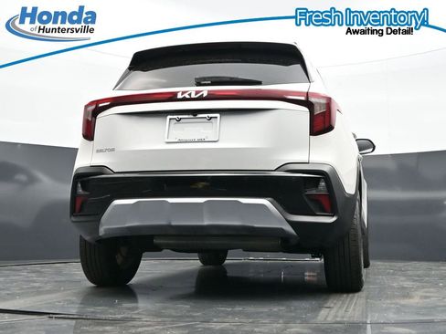 Used 2025 Kia Seltos EX FWD image 38