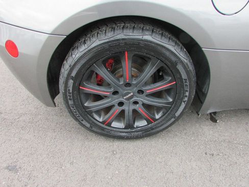 Used 2003 BMW Z4 2.5i image 40