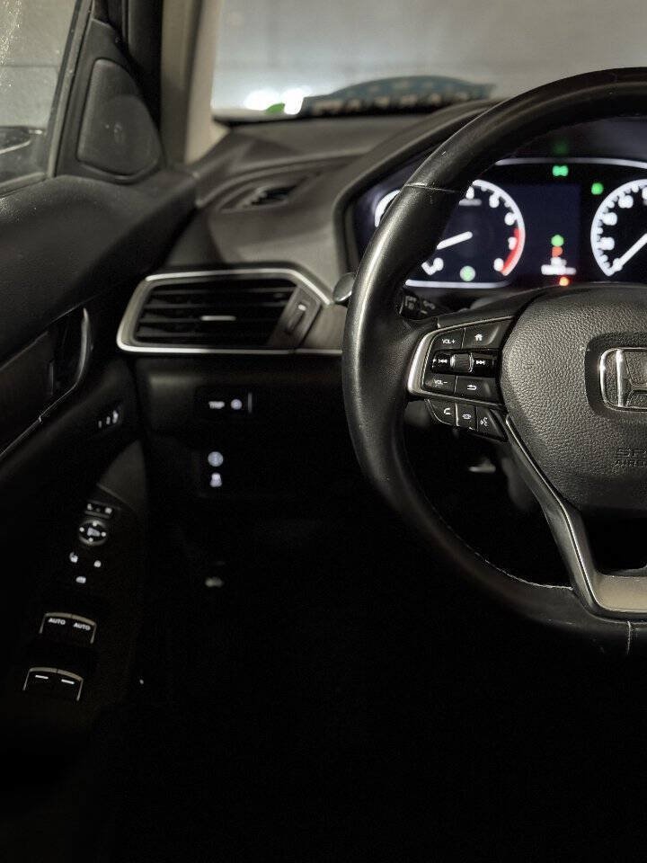 Used 2018 Honda Accord EX-L image 12