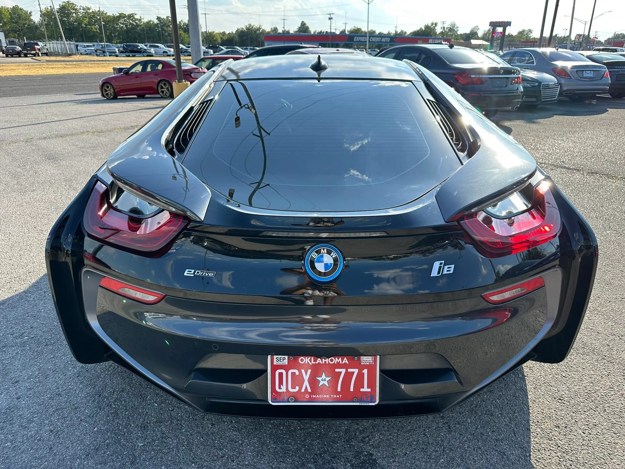 Used 2017 BMW i8 AWD/4WD image 31