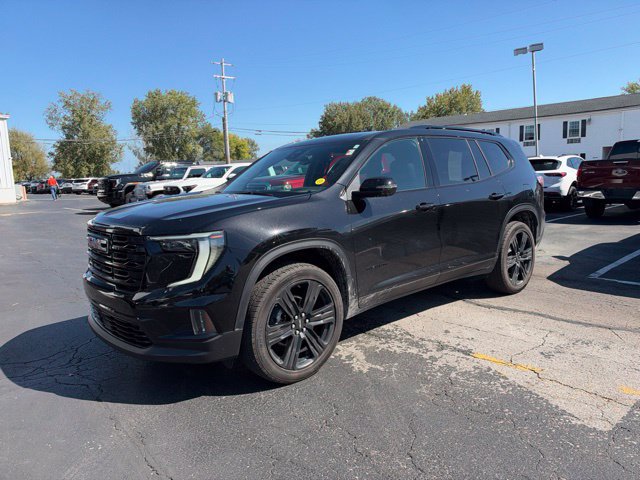 Used 2025 GMC Acadia Elevation w/ Elevation Premium Package FWD image 10