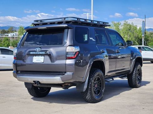 Used 2019 Toyota 4Runner TRD Off-Road Premium AWD/4WD image 7