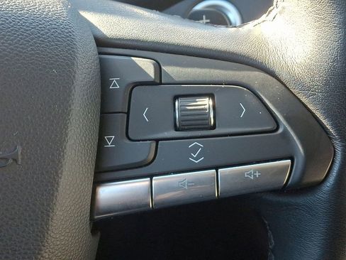 Certified 2022 Cadillac XT4 Luxury image 22