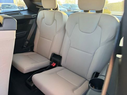 New 2026 Volvo XC90 T8 Plus w/ Protection Package Premier image 10