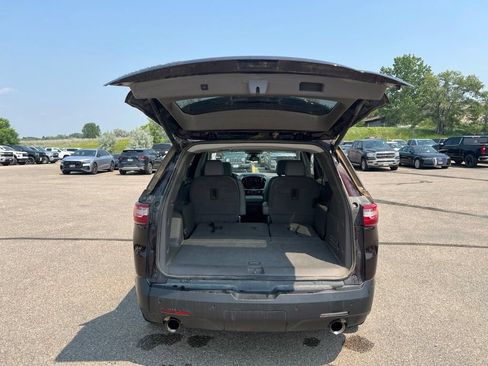 Used 2020 Chevrolet Traverse LT w/ LT Premium Package AWD/4WD image 33
