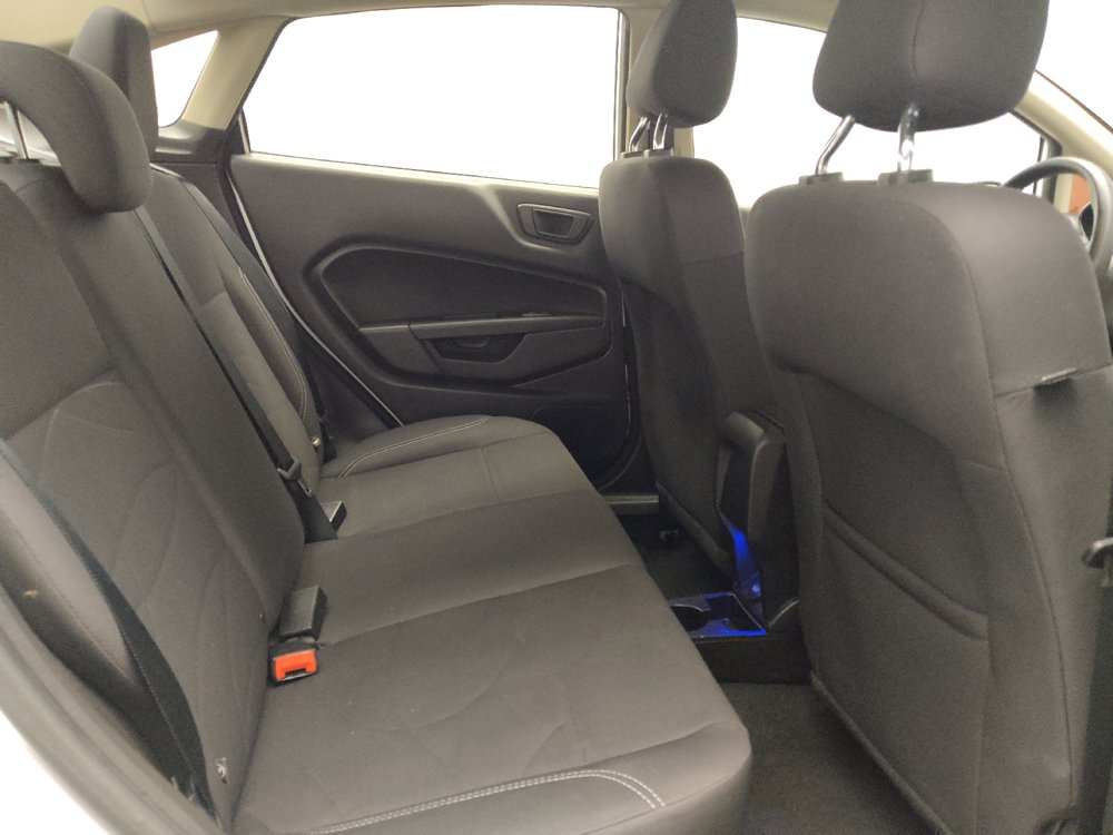Used 2018 Ford Fiesta SE FWD image 19