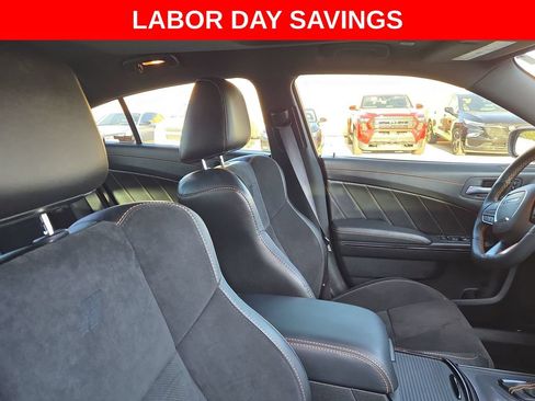 Used 2022 Dodge Charger Scat Pack RWD image 25