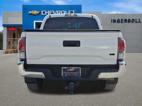 Used 2023 Toyota Tacoma TRD Off-Road AWD/4WD image 25