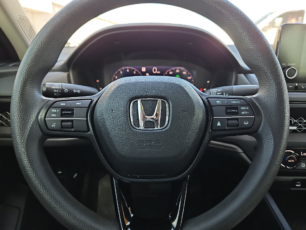 Used 2024 Honda Accord EX image 30