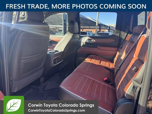 Used 2025 GMC Sierra 1500 Denali Ultimate image 10