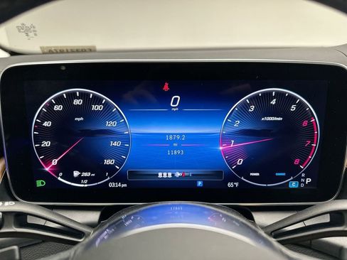 Used 2023 Mercedes-Benz GLC 300 4MATIC image 30