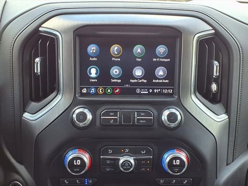 Used 2023 GMC Sierra 3500 Denali w/ Denali Ultimate Package image 25