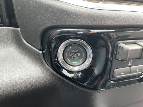 New 2026 GMC Sierra 1500 Elevation w/ Elevation Premium Package image 17