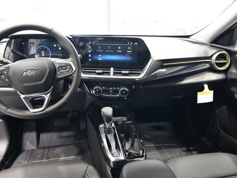 New 2026 Chevrolet Trax ACTIV w/ Driver Confidence Package FWD image 12