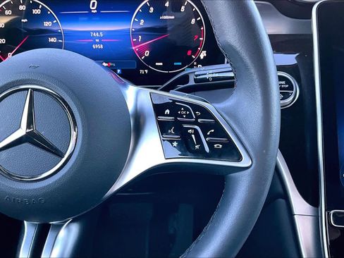 Certified 2025 Mercedes-Benz GLC 300 4MATIC image 24