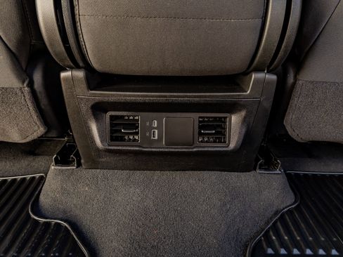 Used 2025 Chevrolet Silverado 2500 Custom w/ Custom Value Package image 33