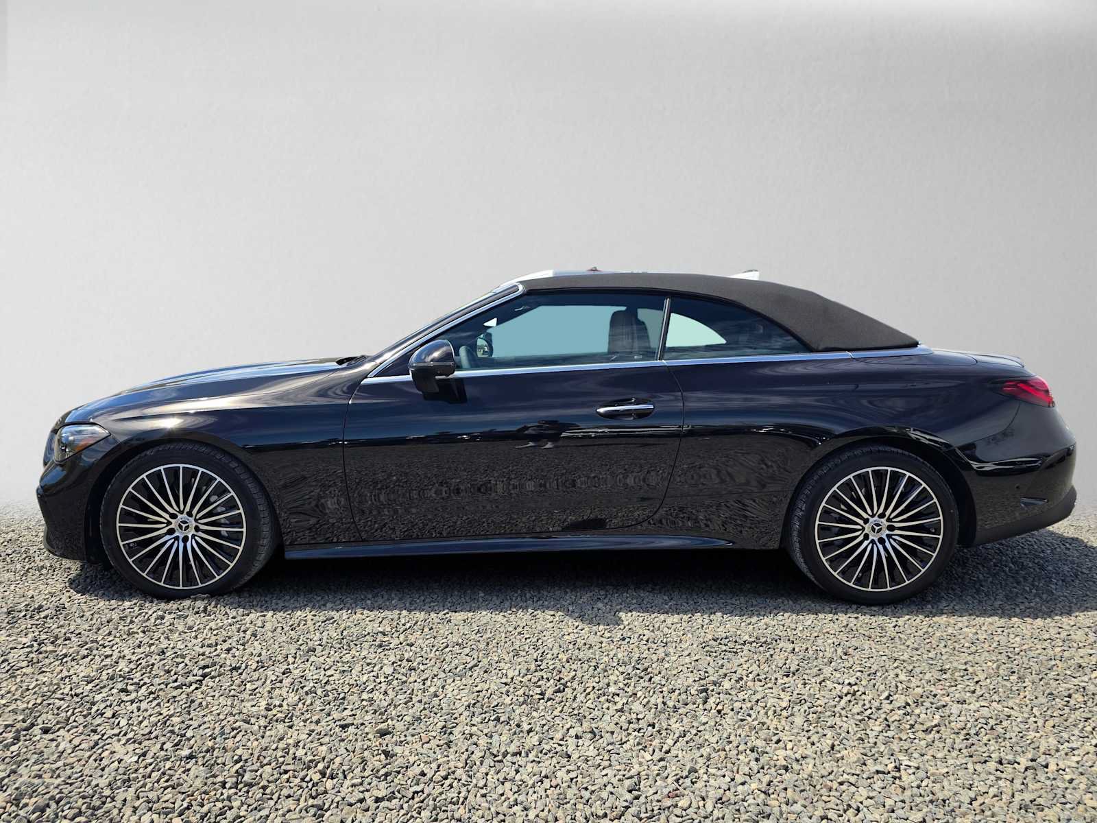 New 2027 Mercedes-Benz CLE 450 4MATIC Cabriolet image 6