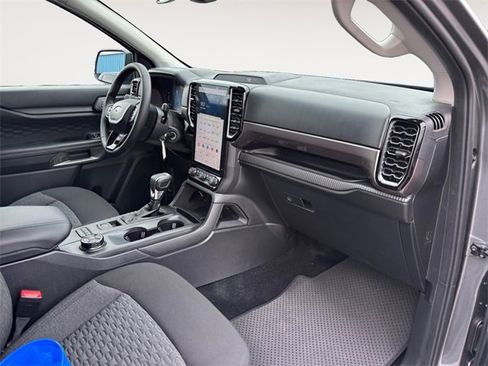 New 2025 Ford Ranger XLT w/ Equipment Group 301A High image 10