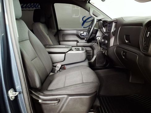Used 2021 Chevrolet Silverado 1500 Custom image 13