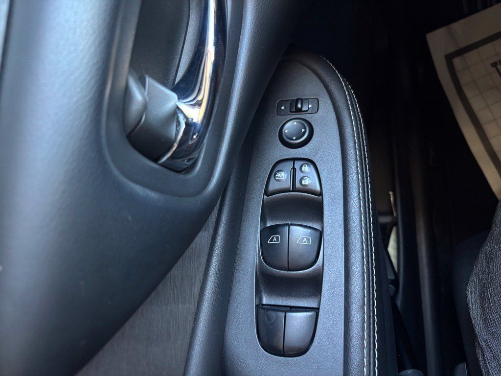 Used 2019 Nissan Murano S w/ Cargo Package FWD image 18