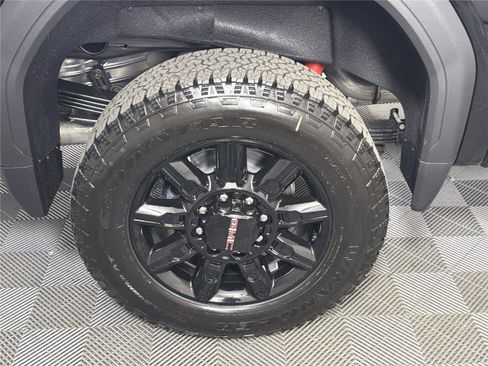 New 2026 GMC Sierra 2500 AT4 w/ AT4 Premium Plus Package AWD/4WD image 15