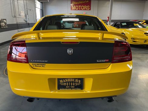 Used 2007 Dodge Charger SRT8 w/ SRT Option Group III image 13