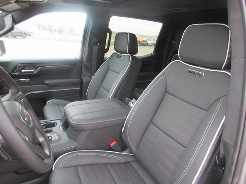 New 2026 GMC Sierra 1500 AT4X AWD/4WD image 15