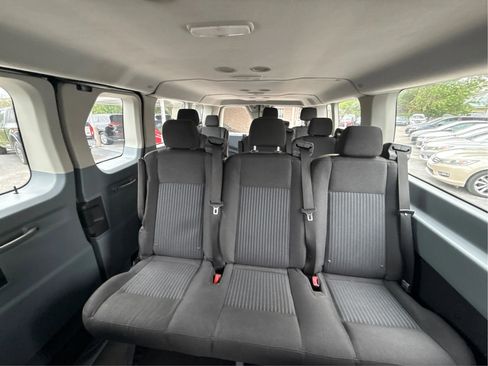 Used 2018 Ford Transit 350 XLT RWD image 22